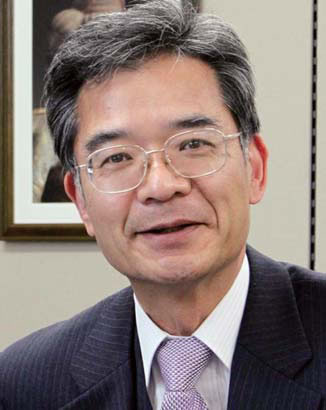 井上
